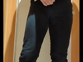 Public restroom action with a gay amateur in Asia