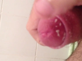 Solo gay guys sticky handjob scene