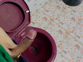 Masturbating in a Bangkok street food stall toilet